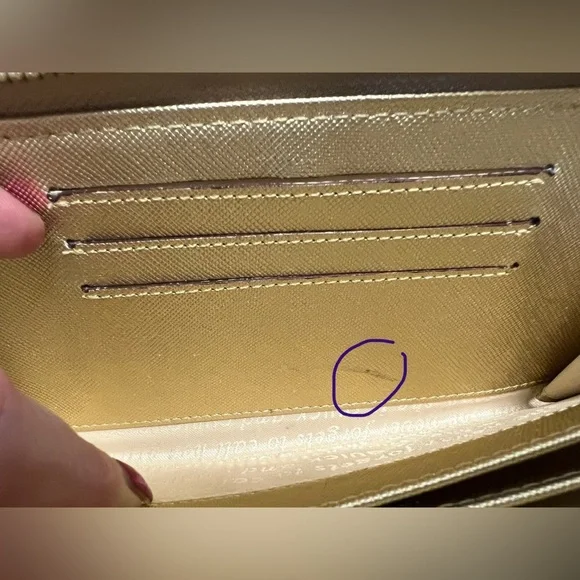 Kate Spade Storybook Gold Wallet EUC - Picture 9 of 10